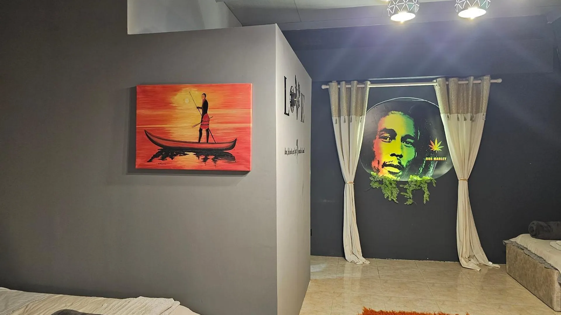 Bed & Breakfast Bob Marley Bnb & Hostel Tirana Albania